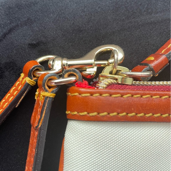 Dooney & Bourke Large Slim Wristlet - Picture 10 of 15